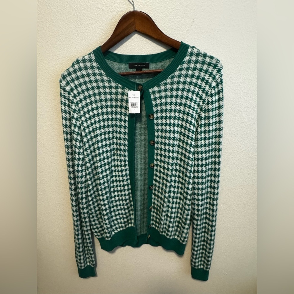 NWT Ann Taylor Houndstooth Cardigan Size M - Picture 2 of 6